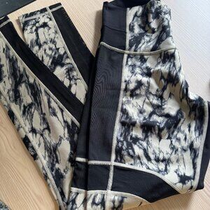 Lululemon Full Length Partial Mesh Leggings - Size 10